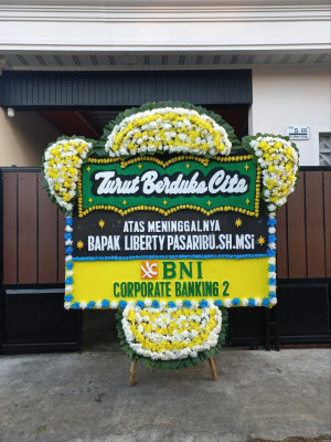 Papan Bunga Duka di Kilang