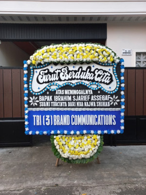 Papan Bunga Duka di Kilang
